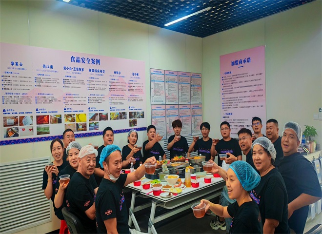 开家螺蛳粉店怎么样.jpg 开家螺蛳粉店怎么样.jpg